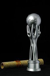 国产青春喜剧《茶啊二中》官宣第二部 第一部票房达3.46亿